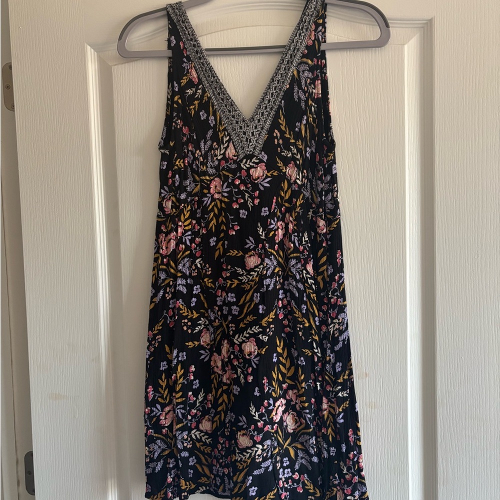 Blue Rain Pink Sundress V-neck Sleeveless Mini Dress